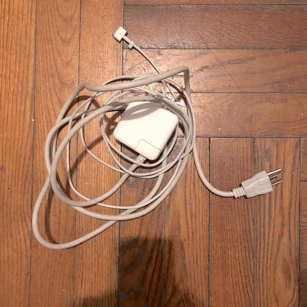 New Original apple mac charger w extension cord US plug